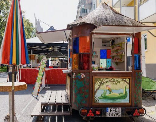 Der Runde — Seitenklappe